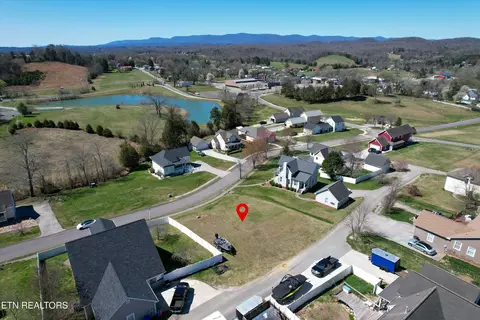 Larkspur Drive, Andersonville, TN 37705