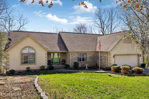 25 Bacham Ln, Crossville, TN 38558