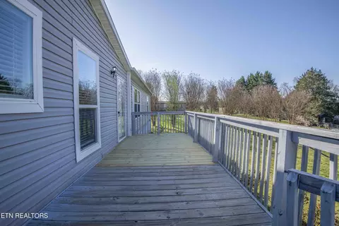 Exterior - 7706 Turtle Way, Powell, TN 37849 photo 1 of 8