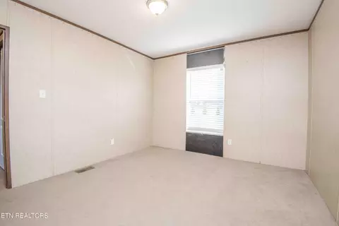 Bedroom - 7706 Turtle Way, Powell, TN 37849 photo 6 of 9