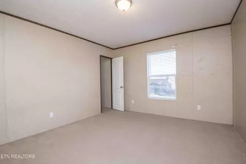 Bedroom - 7706 Turtle Way, Powell, TN 37849 photo 4 of 9