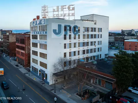 200 W Jackson Ave #207, Knoxville, TN 37902