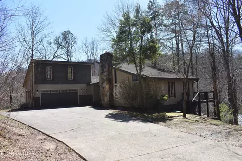 1014 N Ridge Pl, Sevierville, TN 37876
