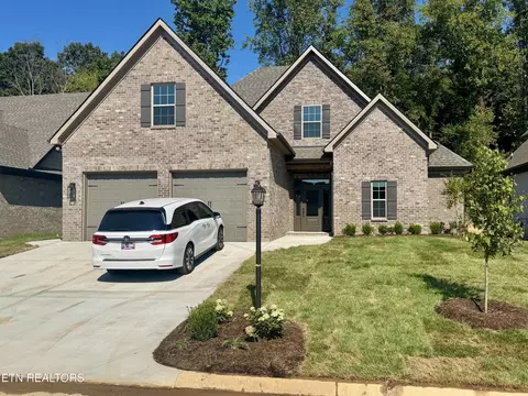 1117 Chardonnay Ln, Knoxville, TN 37932