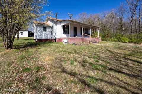1236 N Highway 411, Etowah, TN 37331