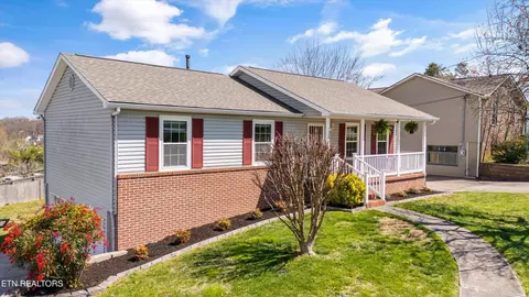1328 Windamere Rd, Knoxville, TN 37923