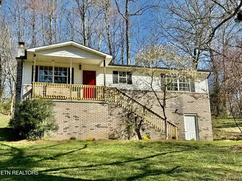 196 Poplar Dr, New Tazewell, TN 37825