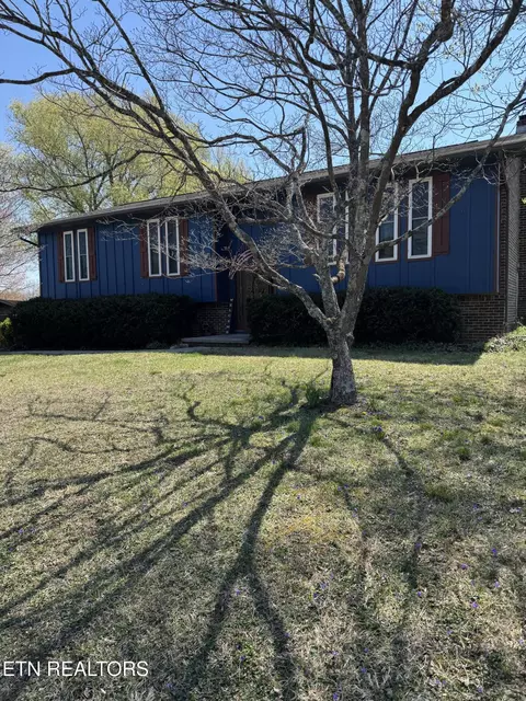 601 Catalpa St, Seymour, TN 37865