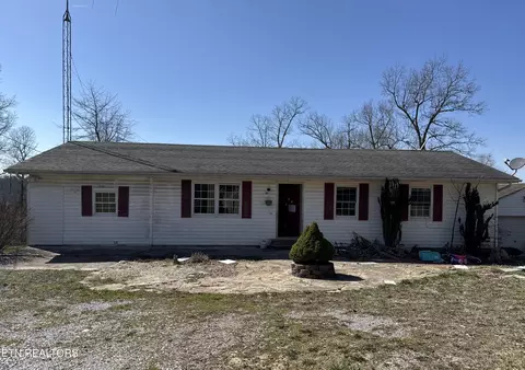 121 Rabbit Track Rd, Crossville, TN 38571