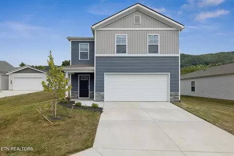 154 S Blissful Meadows Dr, Harriman, TN 37748