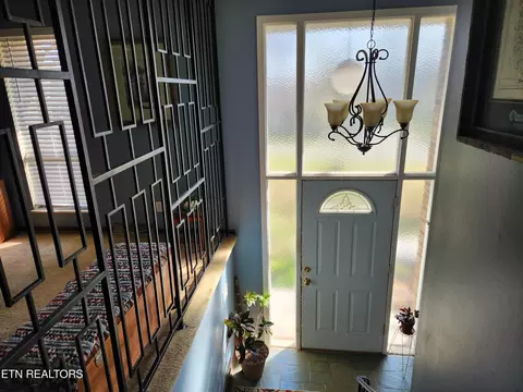 7816 Ashley Rd, Powell, TN 37849 photo 4