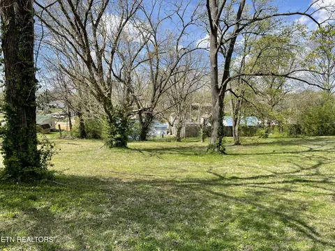 0 E Drive E, Knoxville, TN 37920