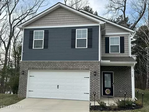 7109 Dusty Rose Ln, Knoxville, TN 37921
