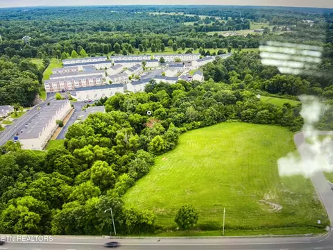 lot Apt 4 Hwy 127 N, Crossville, TN 38571
