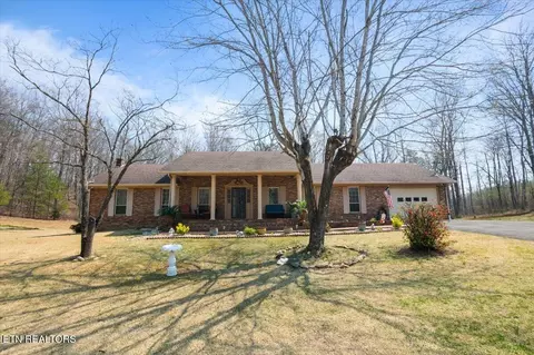 439 Patty Hill Rd, Caryville, TN 37714