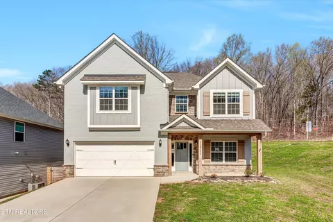 11711 Pepper Ridge Ln, Knoxville, TN 37932
