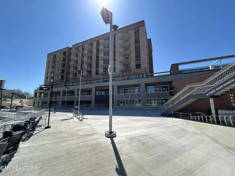  122 Stadium Way #306, Knoxville, TN 37915 photo 7