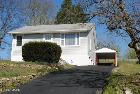 2517 Bernhurst Dr, Knoxville, TN 37918
