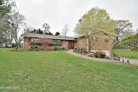 7309 Chartwell Rd #4, Knoxville, TN 37931