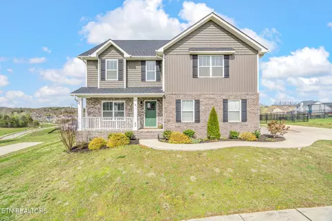 85 Elderberry St, Oak Ridge, TN 37830
