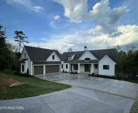 1860 N Wilkerson Rd, Knoxville, TN 37922