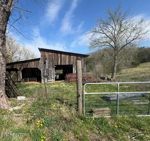 Lick Branch Rd, Ewing, VA 24248