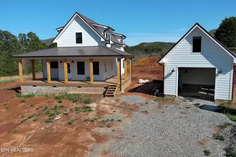 111 Rural Vale Rd, Tellico Plains, TN 37385