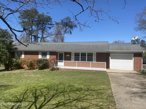 4109 Doris Cir, Knoxville, TN 37918