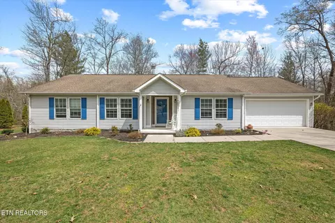 219 Prestonwood Cir, Crossville, TN 38558