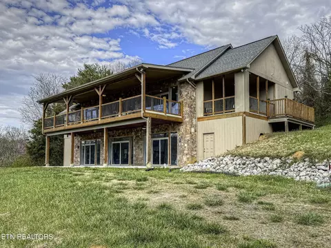 3250 Johnson Rd, Knoxville, TN 37931