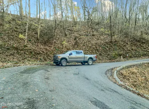 Hideaway Ridge Circle, Sevierville, TN 37862