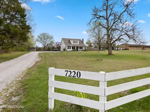 7220 Washington Pike, Corryton, TN 37721