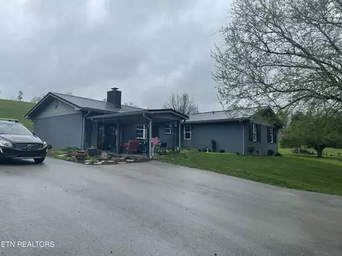 201 Schooler Ln, Cumberland Gap, TN 37724