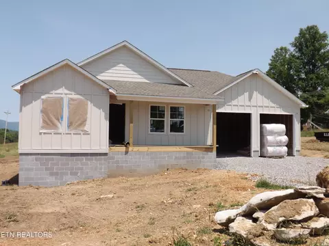128 Nevils St, Harrogate, TN 37752
