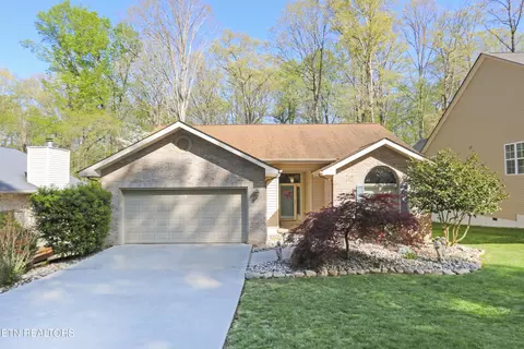 302 Paoli Trce, Loudon, TN 37774
