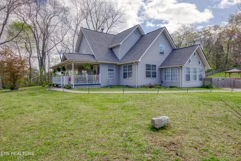1708 Mountain Rd, Andersonville, TN 37705