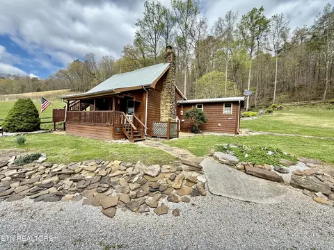 2231 State Hwy 33, Tazewell, TN 37879