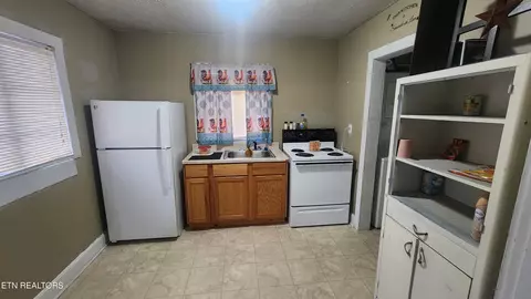 Other - 205 N N Main St, Oneida, TN 37841 photo 14 of 16