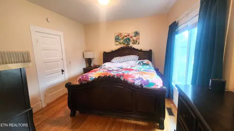 Bedroom - 205 N N Main St, Oneida, TN 37841 photo 2 of 6