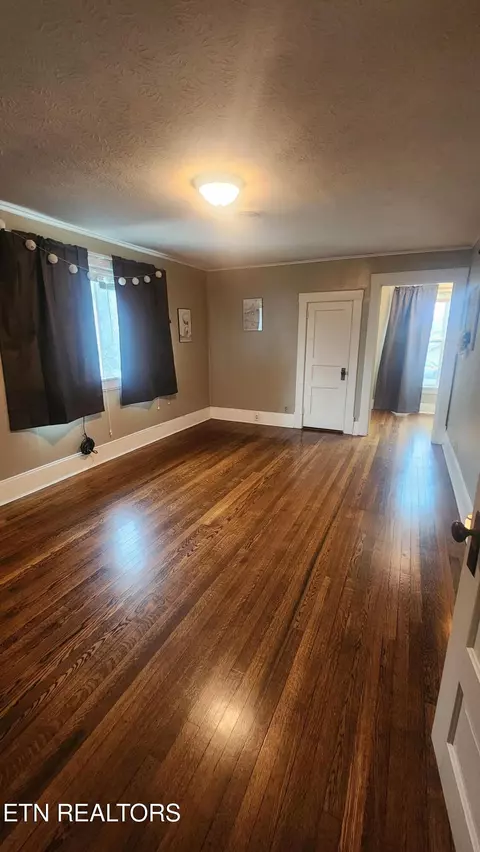 Bedroom - 205 N N Main St, Oneida, TN 37841 photo 5 of 6