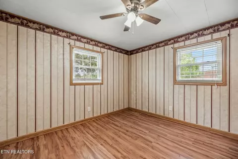 Bedroom - 6116 Mcneely Rd, Corryton, TN 37721 photo 3 of 4