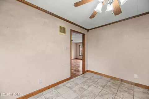 Entry Way - 6116 Mcneely Rd, Corryton, TN 37721 photo 1 of 1