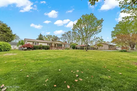 Exterior - 6116 Mcneely Rd, Corryton, TN 37721 photo 2 of 20