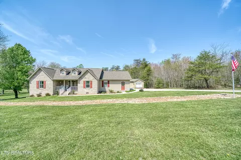 542 Sunset Ridge Dr, Crossville, TN 38571
