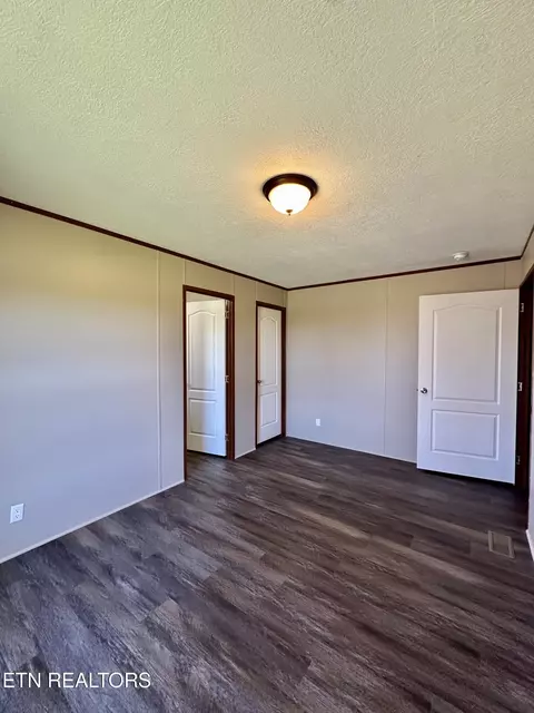 Bedroom - 146 Barnett Bridge Rd, Lancing, TN 37770 photo 1 of 4