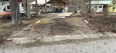 21 Sarvis Rd, Crossville, TN 38571