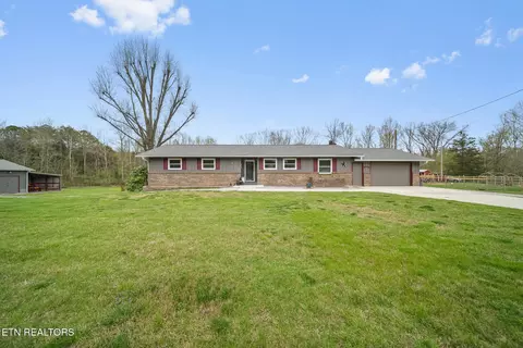 1499 Old Harriman Hwy, Oliver Springs, TN 37840