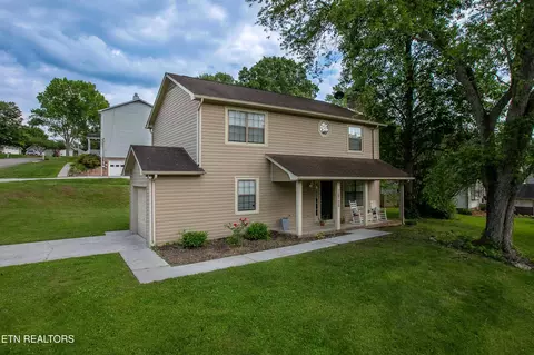 10700 Bell Valley Dr, Knoxville, TN 37934