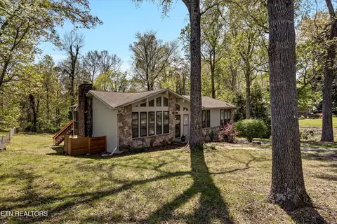 1152 Venice Rd, Knoxville, TN 37923