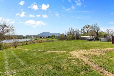 7514 Dan Mcbee Rd, Corryton, TN 37721 photo 42